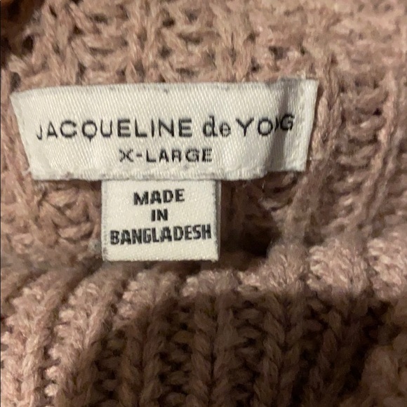 Pink Turtleneck Knit Sweater - Picture 5 of 6